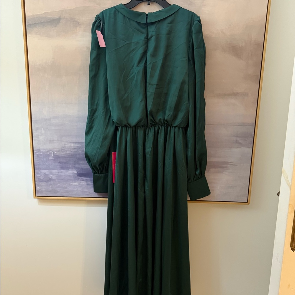 Mac Duggal Emerald Green Long Sleeve Bishop Satin Cocktail Dress - Picture 8 of 9